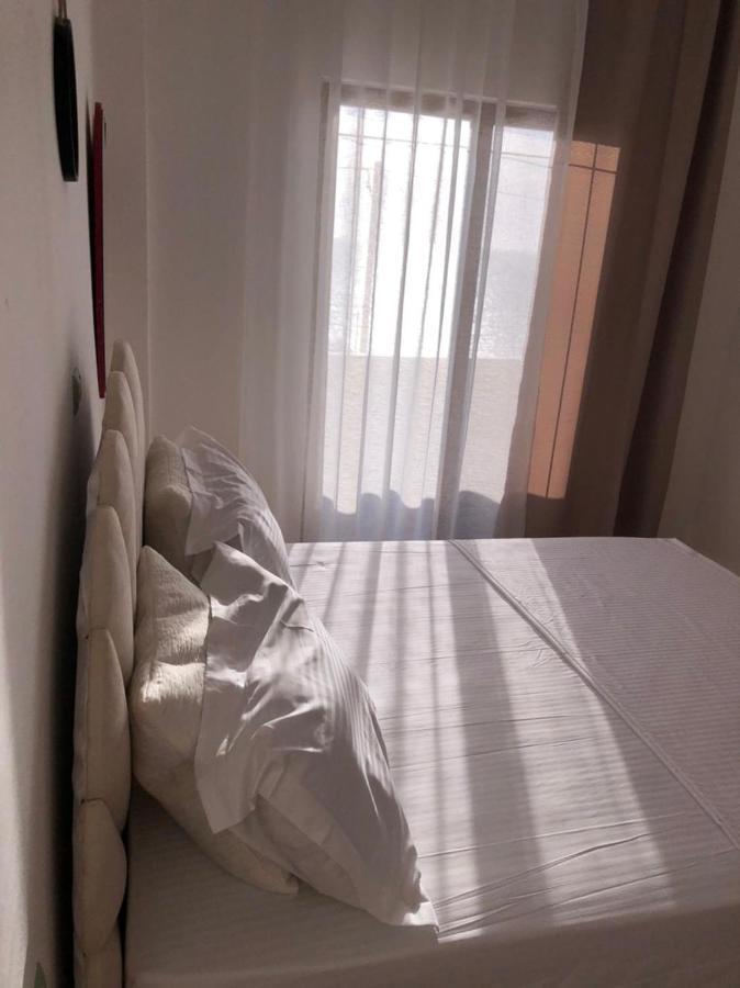 Kenza Apartments Sarandë Zimmer foto