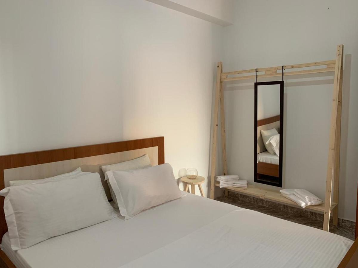 Kenza Apartments Sarandë Zimmer foto
