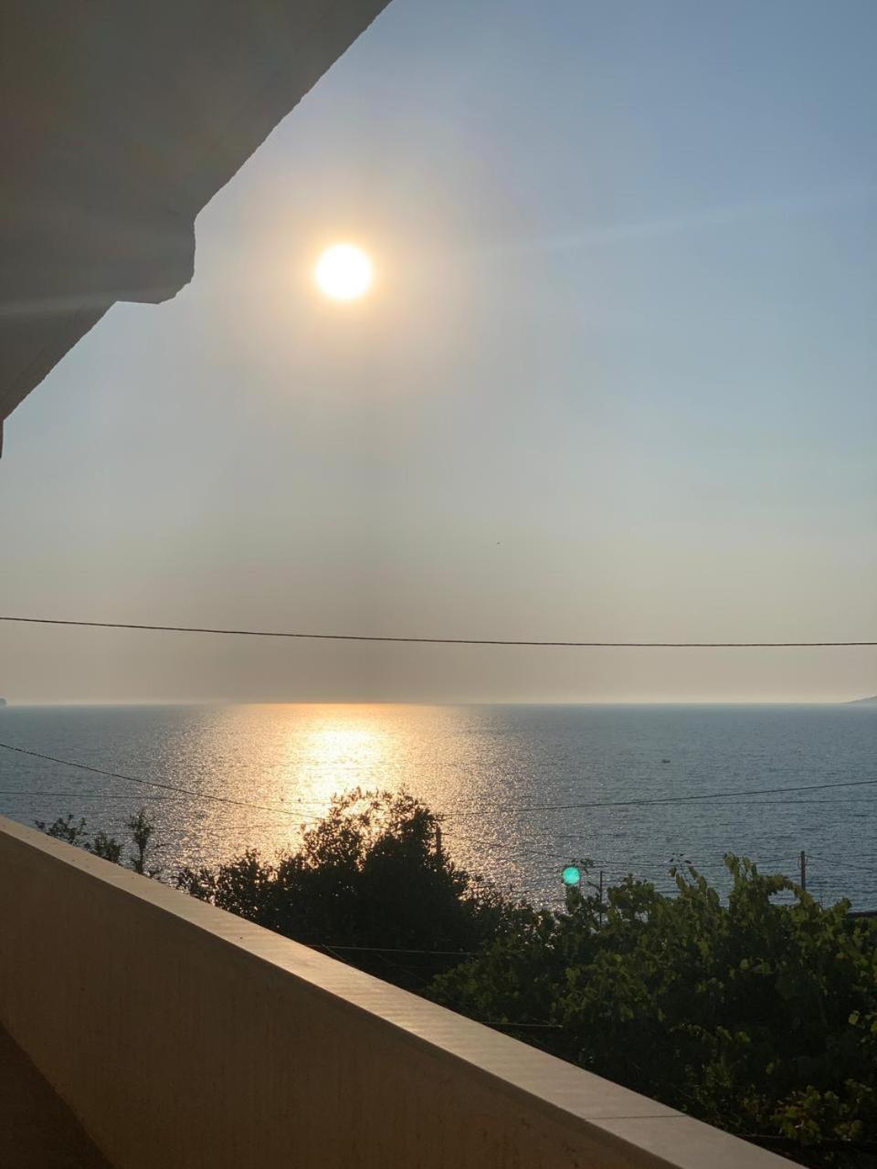 Kenza Apartments Sarandë Zimmer foto