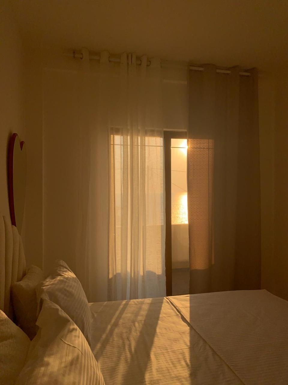 Kenza Apartments Sarandë Zimmer foto