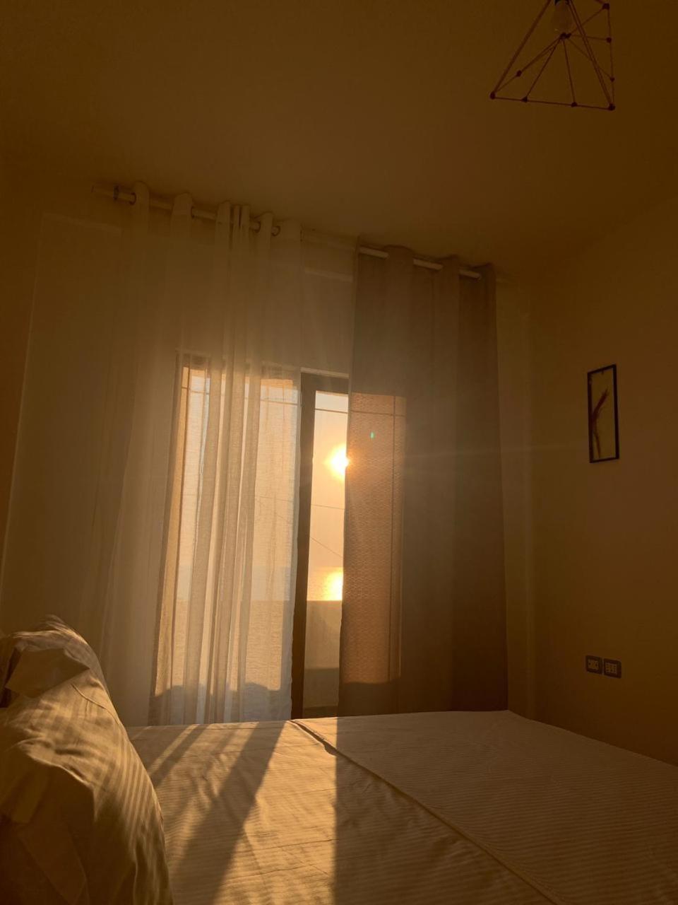 Kenza Apartments Sarandë Zimmer foto